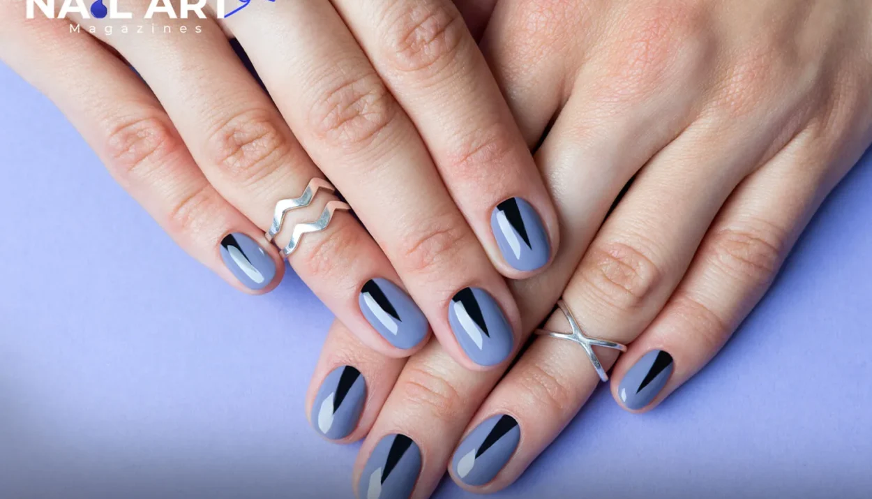 Nail Design With Lines On Side