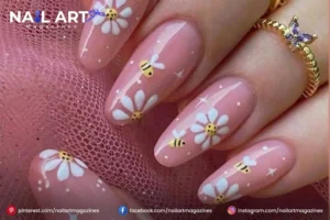 Daisy Nail Art