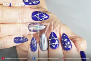 Hannukah Nail Art